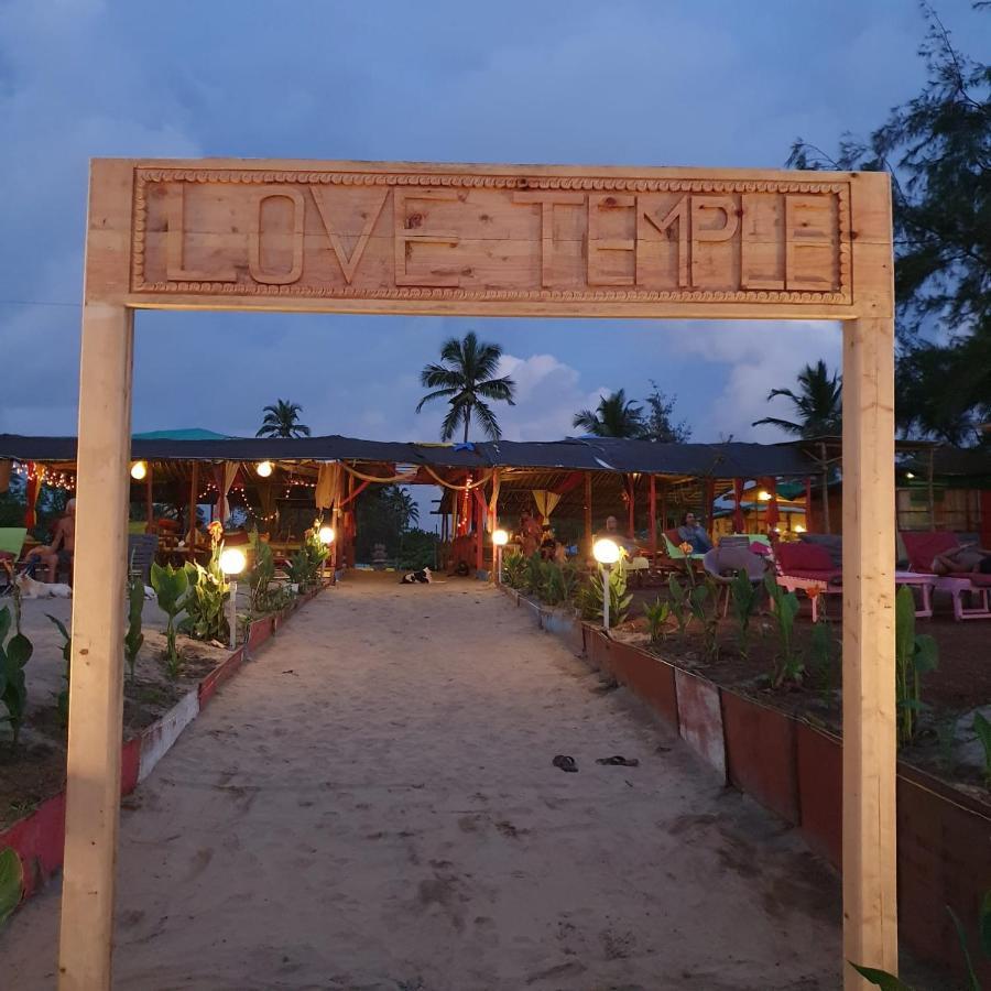 Love Temple Beach Resort Arambol Zewnętrze zdjęcie