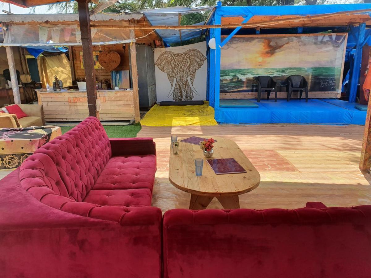 Love Temple Beach Resort Arambol Zewnętrze zdjęcie