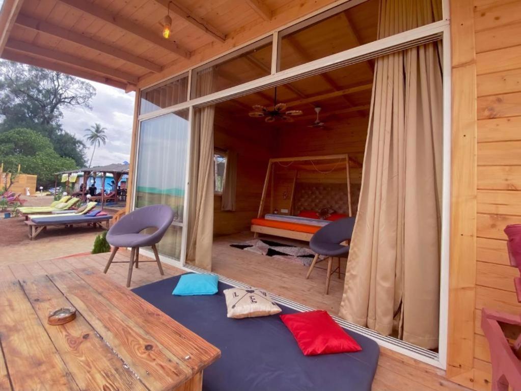 Love Temple Beach Resort Arambol Zewnętrze zdjęcie