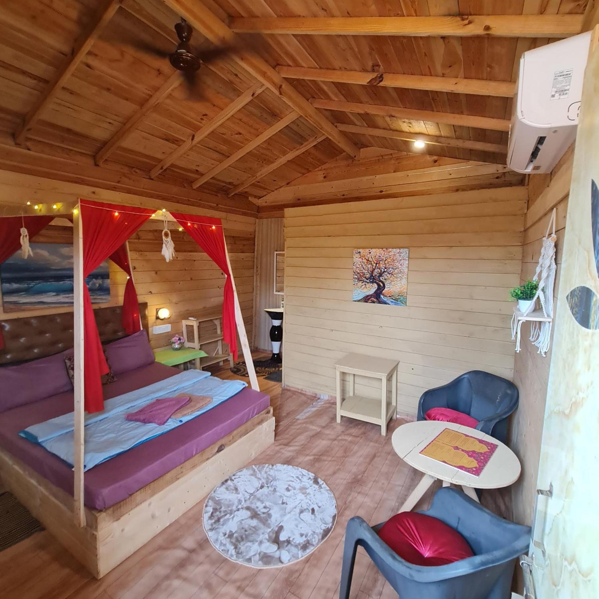 Love Temple Beach Resort Arambol Zewnętrze zdjęcie