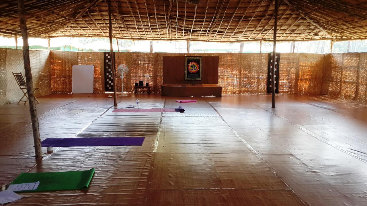 Love Temple Beach Resort Arambol Zewnętrze zdjęcie